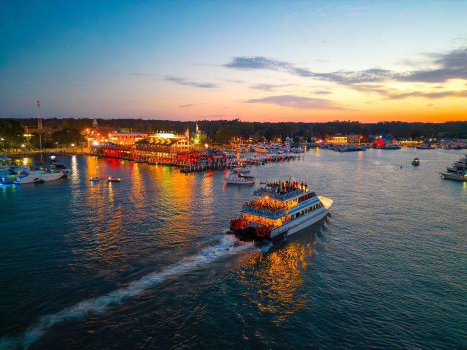 Jet Express Ferry to Downtown PutinBay and Kelleys Island